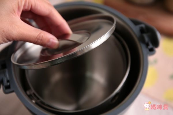 牛頭牌保溫瓶、悶燒罐