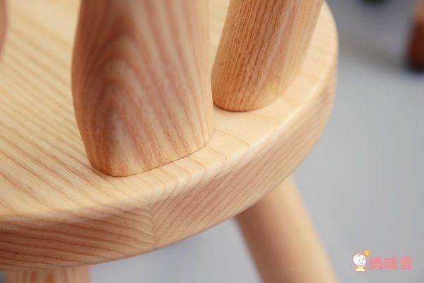 【日本 PUTIA 實木造型兒童椅】