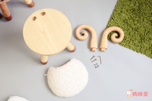 【日本 PUTIA 實木造型兒童椅】