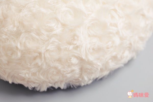 【日本 PUTIA 實木造型兒童椅】