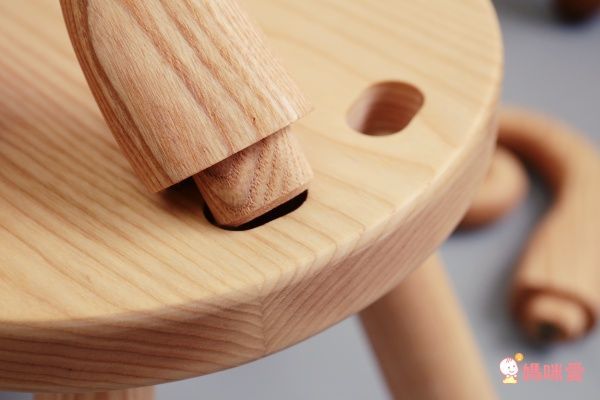 【日本 PUTIA 實木造型兒童椅】