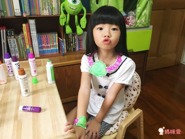 美國 Do A Dot Art - 點點畫冊-頑皮狗可愛貓-24頁