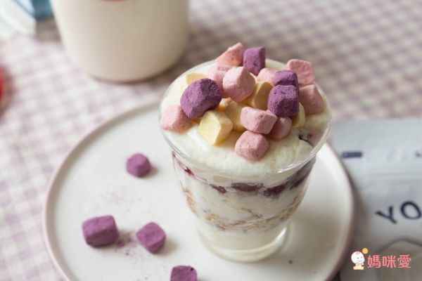 Naeiae - 韓國優格球-草莓-16g