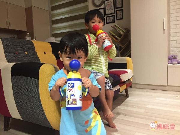 EAT 4 FUN 不鏽鋼 3D 彈跳吸管保溫水杯