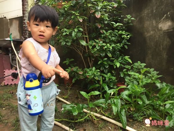 EAT 4 FUN 不鏽鋼 3D 彈跳吸管保溫水杯