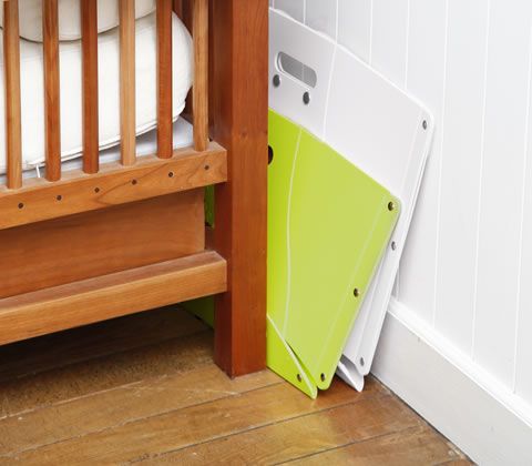 最新款！日本PATATTO 一公分微笑折疊椅！Sit Down Please！