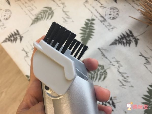 【日本 IRIS OHYAMA 氣旋直立式無線吸塵器IC-SLDC1】