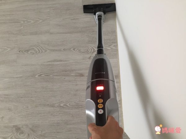 【日本 IRIS OHYAMA 氣旋直立式無線吸塵器IC-SLDC1】集