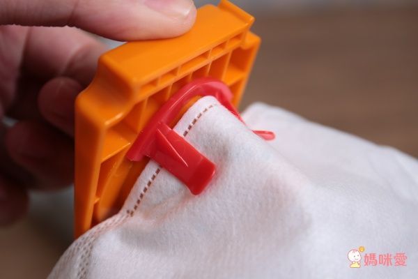 【日本 IRIS OHYAMA 氣旋直立式無線吸塵器IC-SLDC1】