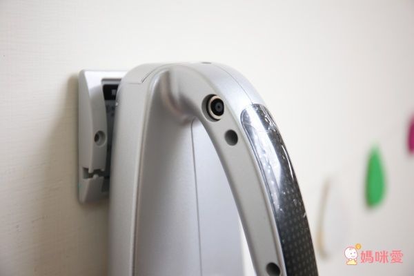 【日本 IRIS OHYAMA 氣旋直立式無線吸塵器IC-SLDC1】