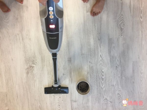 【日本 IRIS OHYAMA 氣旋直立式無線吸塵器IC-SLDC1】