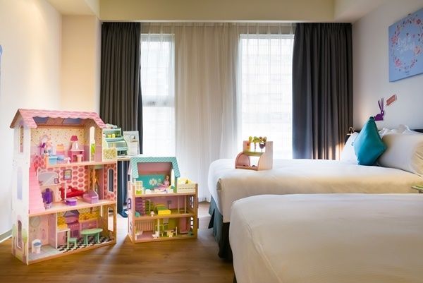 JustSleep 捷絲旅★高雄 站前館☛ 捷絲旅家庭房假日不加價!