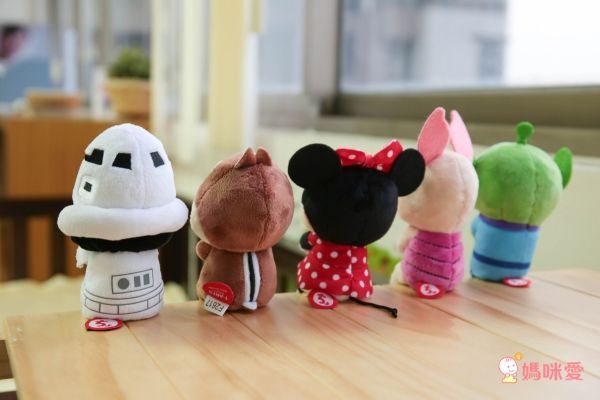 日本 TAKARA TOMY - 迪士尼正版療癒系自拍坐姿娃娃-史努比