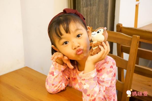 日本 TAKARA TOMY - 療癒系自拍坐姿娃娃-尋找威利