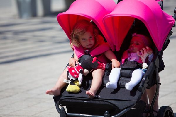  Baby Monsters 雙人推車