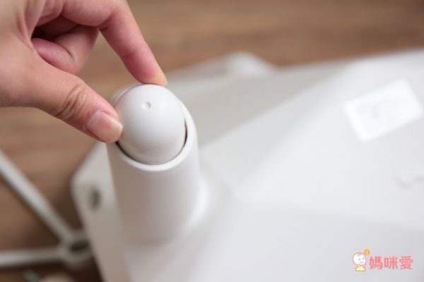 FARLIN Urchwing 兒童成長餐椅