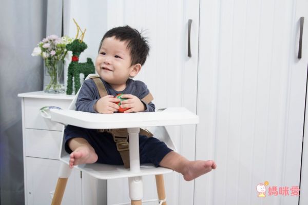 FARLIN Urchwing 兒童成長餐椅