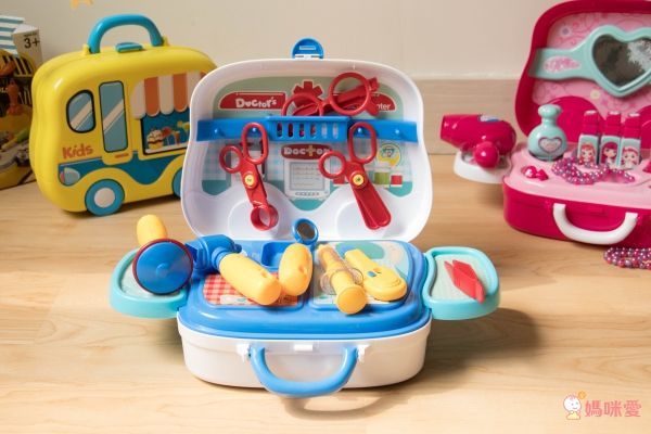 雄城 - 職人手提箱-天才醫生-白