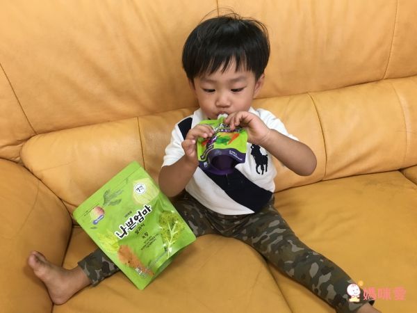 BEBECOOK 寶膳 - 嬰幼兒果汁系列-中寶寶組-三入組-蘋果紅蘿蔔汁*1+綜合蔬果汁*1+綜合果汁*1