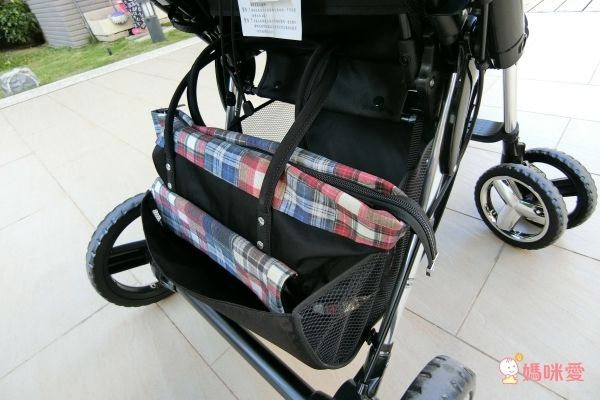 日本 Combi Mega Ride DX 嬰幼兒手推車