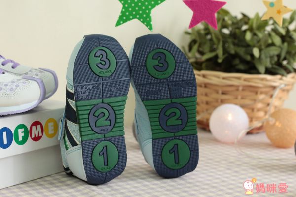 日本 Moonstar X IFME機能童鞋❤陪寶寶走穩每一步