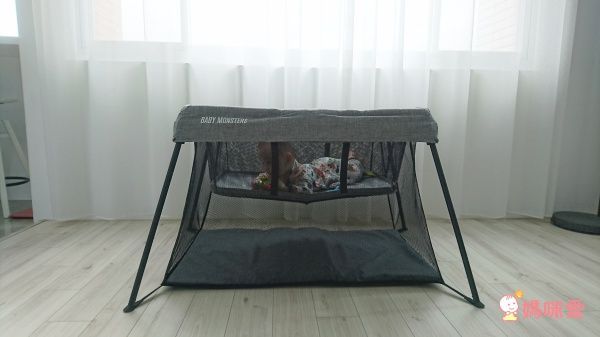 BABY MONSTERS Playpen 雙層遊戲床