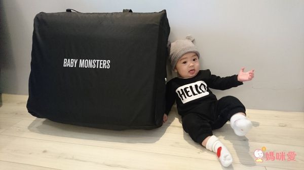 BABY MONSTERS Playpen 雙層遊戲床