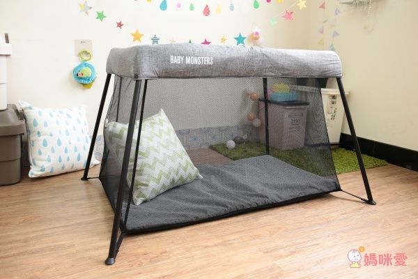 BABY MONSTERS Playpen 雙層遊戲床