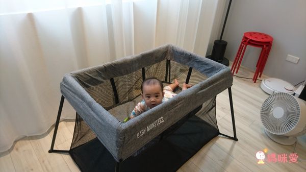 BABY MONSTERS Playpen 雙層遊戲床