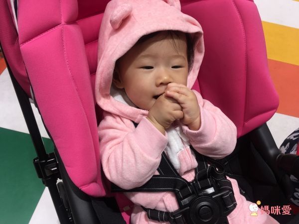 日本 Combi NEYO 嬰幼兒手推車