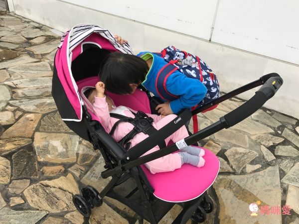 日本 Combi NEYO 嬰幼兒手推車