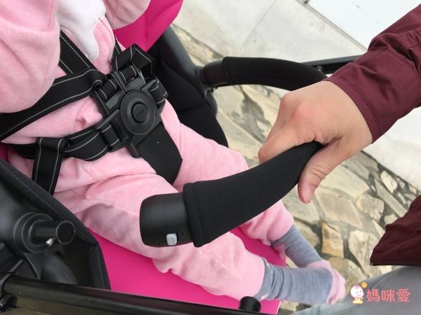 日本 Combi NEYO 嬰幼兒手推車