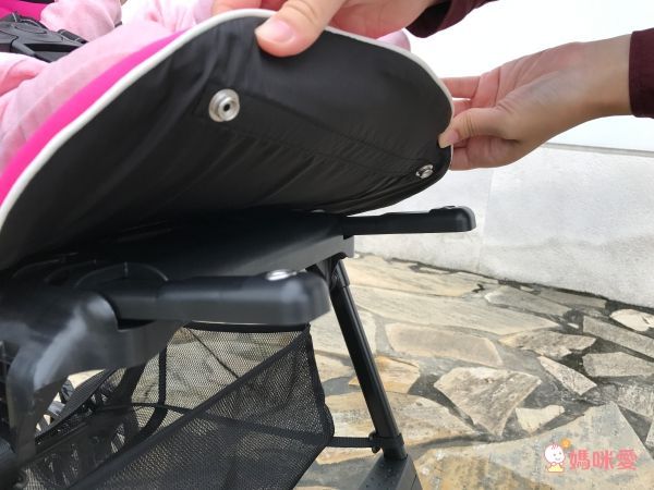 日本 Combi NEYO 嬰幼兒手推車