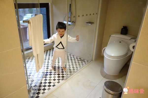 【日月潭馥麗溫泉大飯店】☆母親節限定45折優惠！