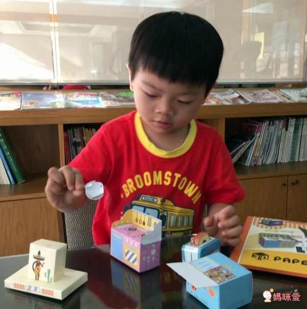 JoanMiro - 兒童3D紙模館-廚房主題