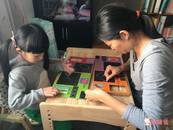 【字典書+粉筆書組合】-神奇數字123+神奇字母ABC+在黑板上畫農場吧+在黑板上畫恐龍吧