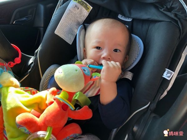 媽咪愛獨家滿額贈！♚ Winfun 嬰幼兒安撫玩具