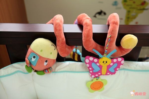 媽咪愛獨家滿額贈！♚ Winfun 嬰幼兒安撫玩具