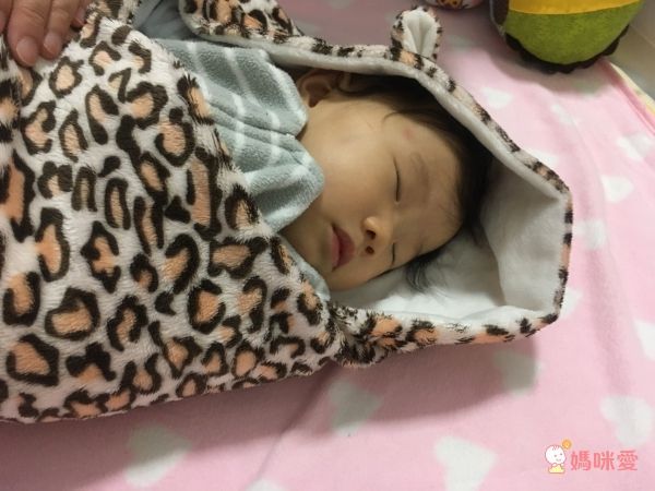 babymio動物造型星星毯