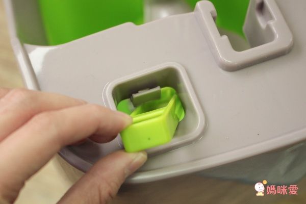 【維生樹嚴選】氣壓式三重洗刮免手洗平板拖把組