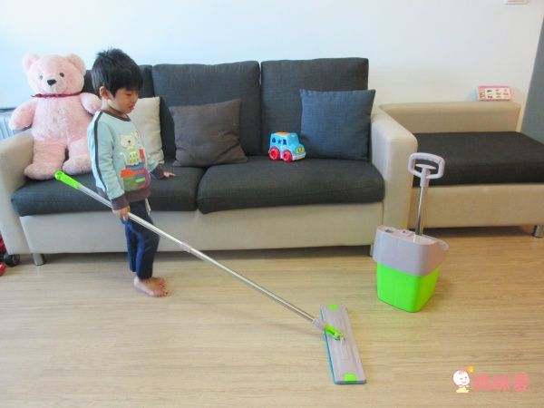 【維生樹嚴選】氣壓式三重洗刮免手洗平板拖把組