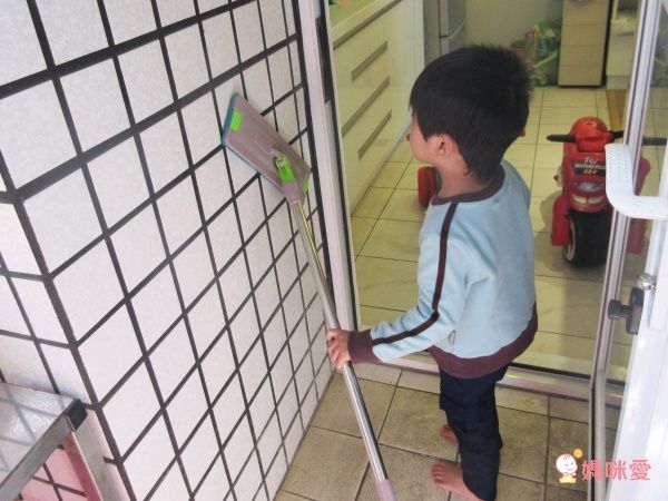 【維生樹嚴選】氣壓式三重洗刮免手洗平板拖把組