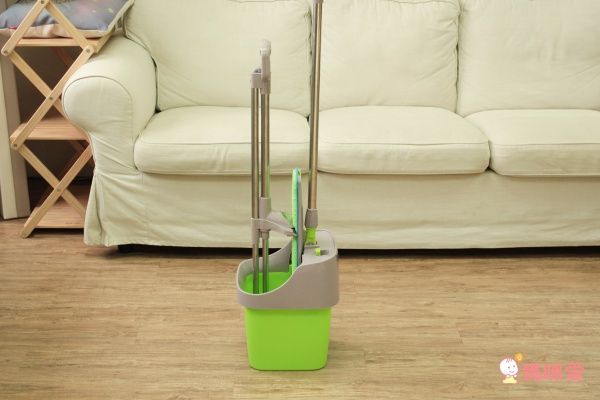 【維生樹嚴選】氣壓式三重洗刮免手洗平板拖把組