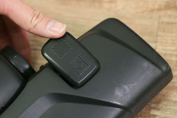  【瑞典 Electrolux 伊萊克斯】極靜音紙袋式吸塵器 -ZCS2000