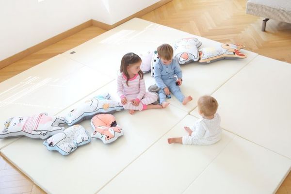 韓國製 Bonita Bebe 遊戲城堡