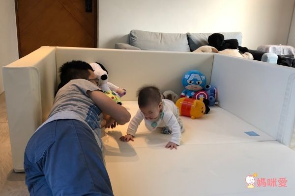 韓國製 Bonita Bebe 遊戲城堡