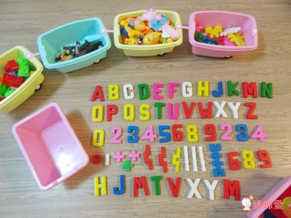 WOOHOO - 兒童玩具收納櫃-四層寬版-粉側板-含大小收納盒