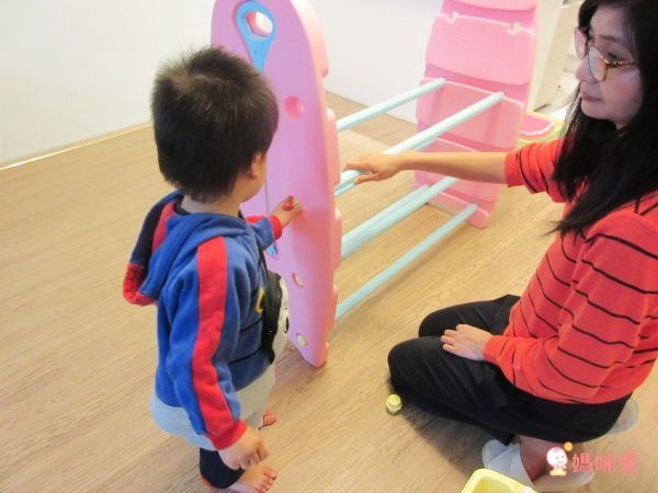 WOOHOO - 兒童玩具收納櫃-四層寬版-粉側板-含大小收納盒