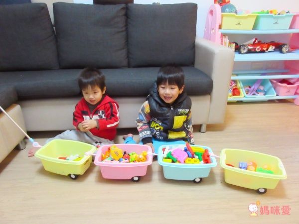 WOOHOO - 兒童玩具收納櫃-四層寬版-粉側板-含大小收納盒