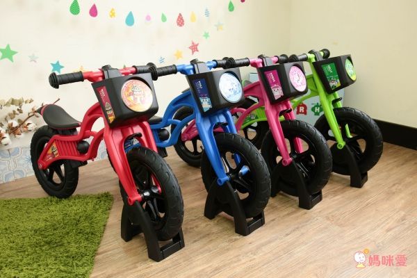 POLI 波力救援小英雄 - POLI波力救援小英雄聯名滑步車 - AIR 充氣胎 +專屬車籃+置車架-赫利綠